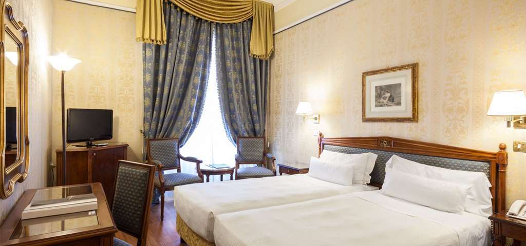 Sina De La Ville Milan Ruang foto